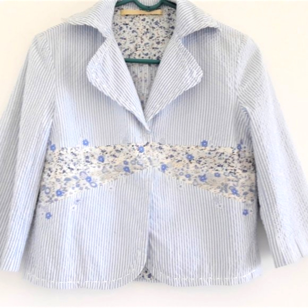 Whiteand Blue Cropped Cotton Italian Blazer, XS